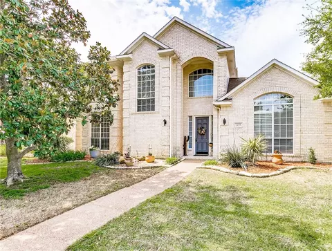 1435 Falls Rd, Coppell, TX 75019