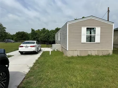 1509 Lark Ct, Pelican Bay, TX 76020