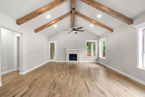 221 Park North Ln, Keller, TX 76248