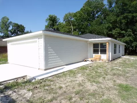 1603 Franklin Ave, Bonham, TX 75418