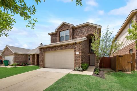 4037 Eagle Dr, Heartland, TX 75126