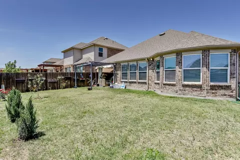 941 Pinnacle Ridge Rd, Haslet, TX 76052 photo 2
