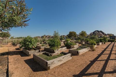 1821 Longspur, Argyle, TX 76226 photo 4