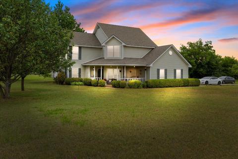 858 Broome Rd, Bartonville, TX 76226