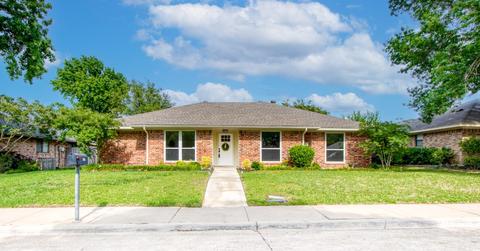 1913 Big Sky Dr, Lewisville, TX 75077