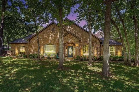 3401 Oak Trail Dr, Burleson, TX 76028