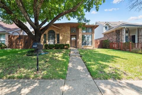 2623 Oak Bend Ln, Dallas, TX 75227