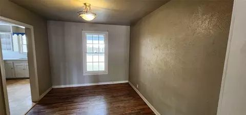 1827 Scripture St, Denton, TX 76201 photo 3