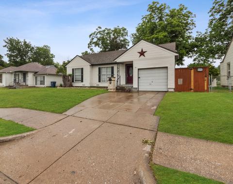 806 Maple Dr, Garland, TX 75040
