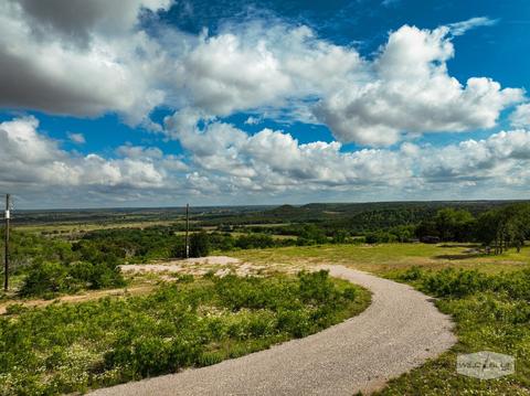 360 Big Country Trl, Strawn, TX 76475