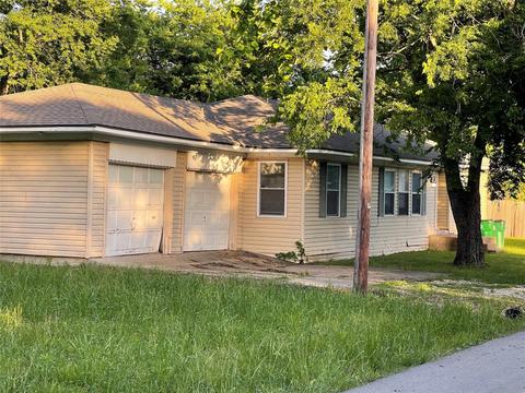 703 E 9th E St, Kemp, TX 75143 photo 2