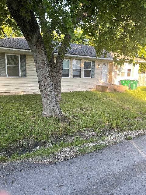 703 E 9th E St, Kemp, TX 75143 photo 4