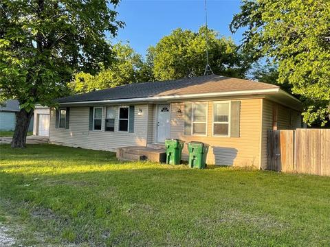703 E 9th E St, Kemp, TX 75143