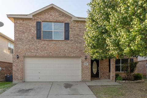 4920 Thorn Hollow Dr, Fort Worth, TX 76244