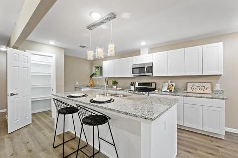 517 Lincolnshire Dr, Irving, TX 75061