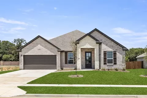 809 Topaz Trl, Azle, TX 76020
