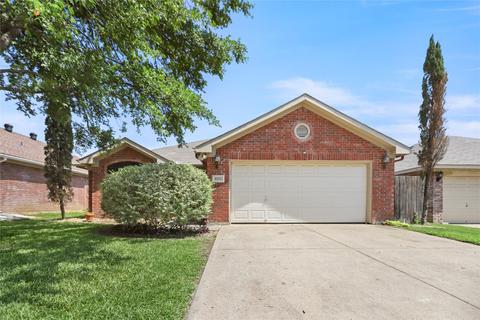 8533 Trinity Vista Trl, Hurst, TX 76053
