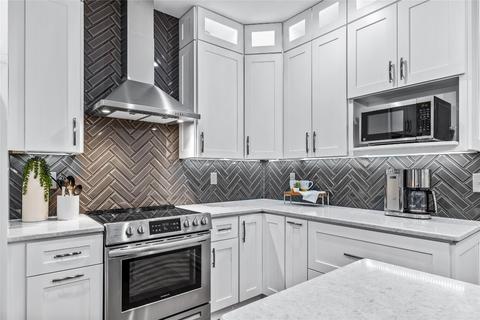 1053 Woodhaven Cir, Rockwall, TX 75087