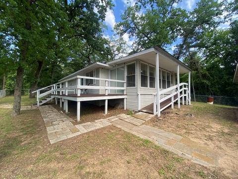 601 Buffalo Ln, Kemp, TX 75143