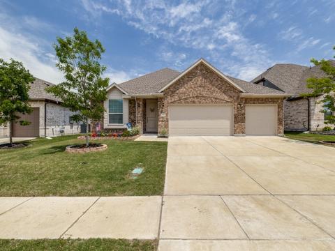 606 Tuscany Dr, Forney, TX 75126