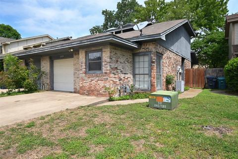 308 Benjamin St, Denton, TX 76207