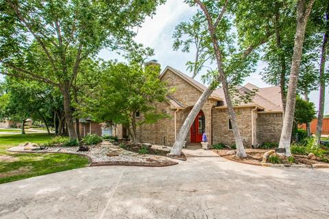 2911 Ambleside Ln, Richardson, TX 75082
