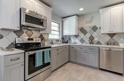 628 Willow St, Hurst, TX 76053
