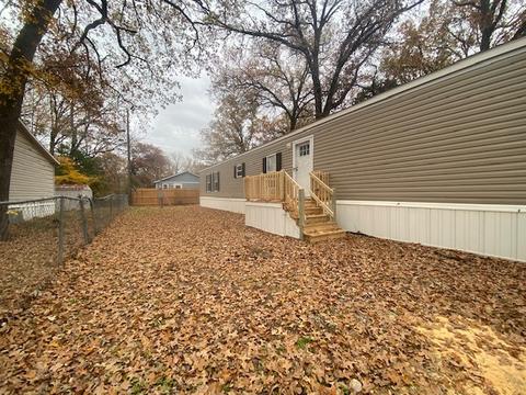 2428 S Cherokee Shores Dr, Mabank, TX 75156