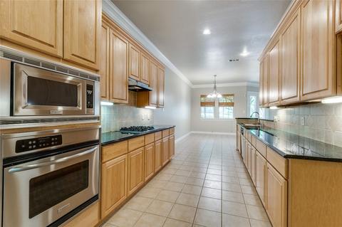 1005 Colonial Dr, Coppell, TX 75019