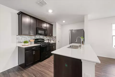 408 Falling Star Dr, Haslet, TX 76052 photo 6