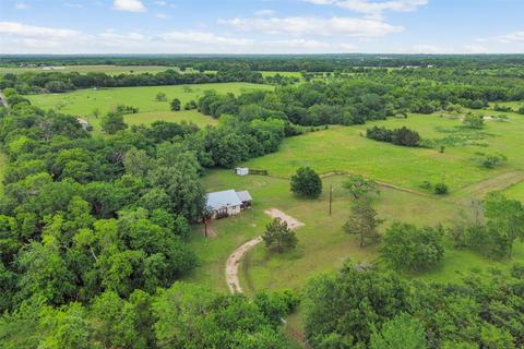 142 Fcr 924, Mexia, TX 76667