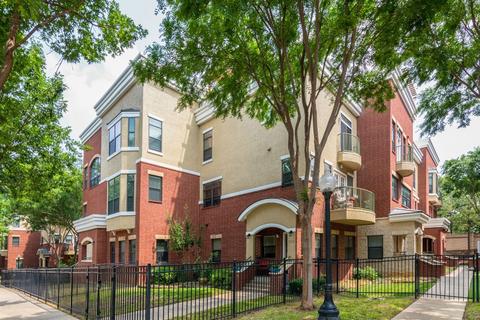 1203 Beaconsfield Ln #204, Arlington, TX 76011