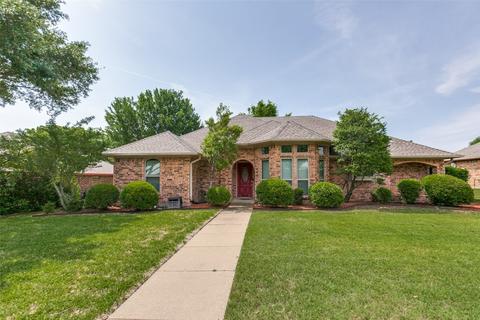 3418 Meadow Creek Ln, Sachse, TX 75048