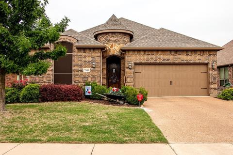 2105 Cone Flower Dr, Forney, TX 75126