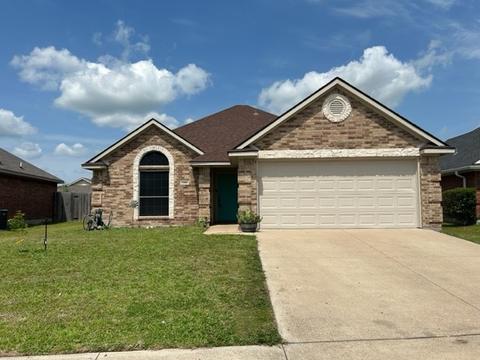 2204 Memphis St, Ennis, TX 75119