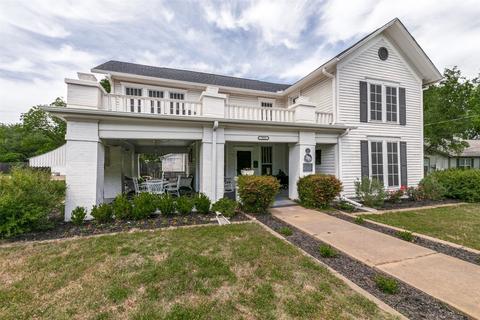 231 W Walters St, Lewisville, TX 75057
