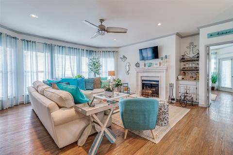2164 Tanglewood Blvd #216, Pottsboro, TX 75076