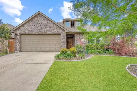 4100 Sandalwood Ct, Heartland, TX 75126