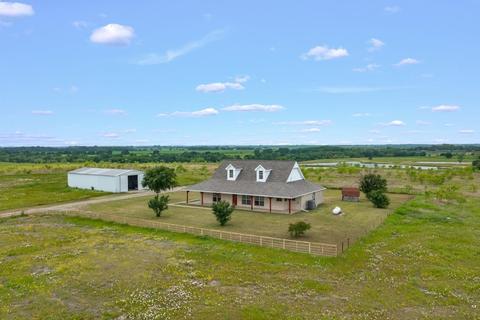 2055 Fm 667, Italy, TX 76651