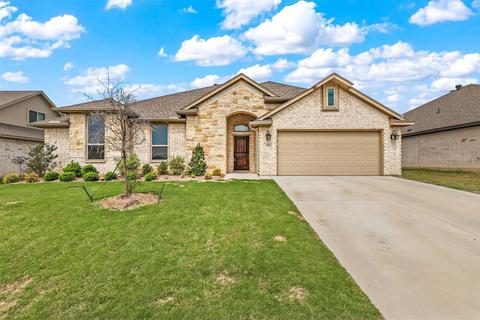 300 Brinkley Dr, Saginaw, TX 76179