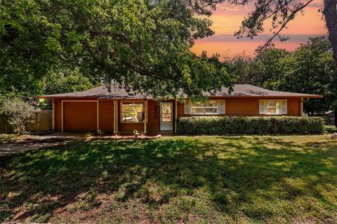712 Baird St, Cleburne, TX 76033