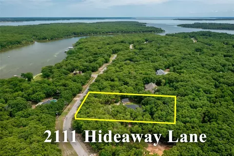 2111 Hideaway Ln, Quinlan, TX 75474