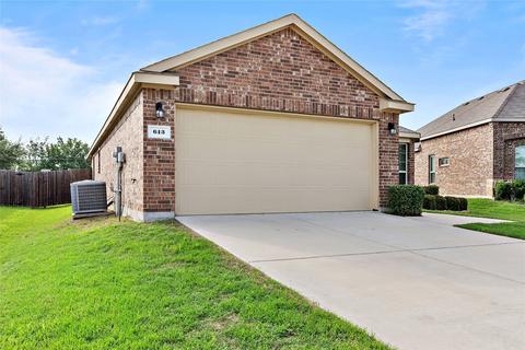 613 Autry Dr, Cross Roads, TX 76227