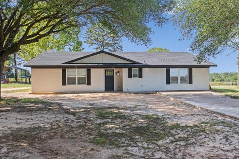 602 County Road 4164, Pittsburg, TX 75686