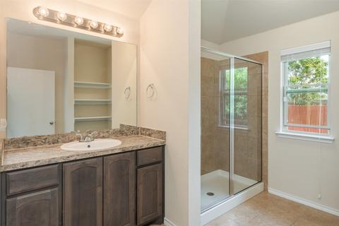 244 Walnut Bend Rd, Springtown, TX 76082 photo 15