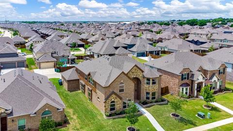 460 Harvest Grove Dr, Waxahachie, TX 75165