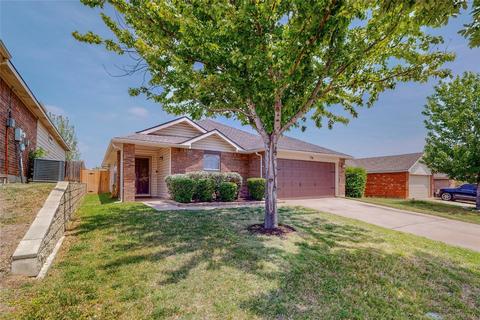736 Poncho Ln, Haslet, TX 76052