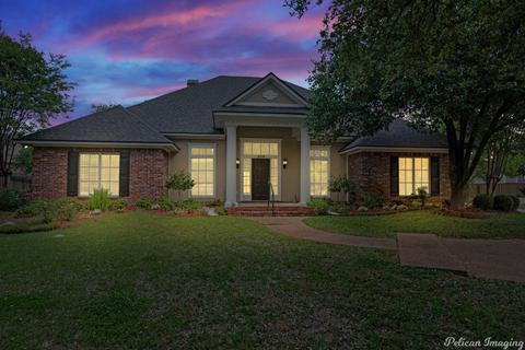 206 Summertree Ct, Bossier City, LA 71111
