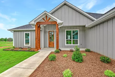 1695 Desvoignes Rd, Denison, TX 75021
