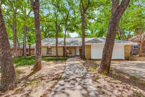 5702 Firewood Dr, Arlington, TX 76016